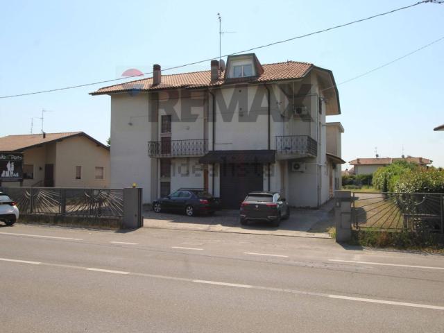 Casa in vendita a Zanica, Lombardia
