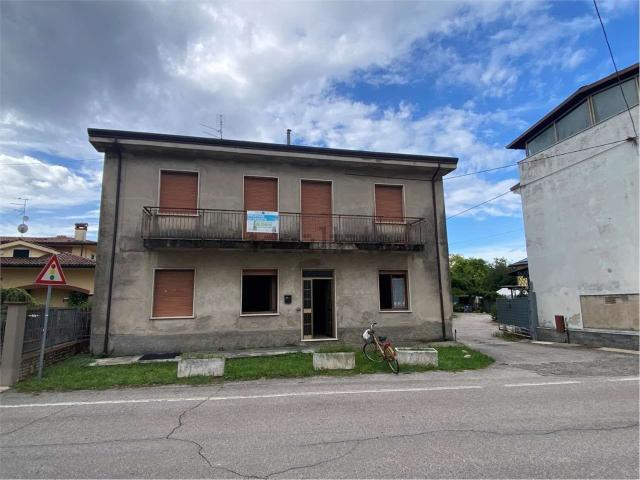 Casa in vendita a Villafranca Di Verona, Veneto