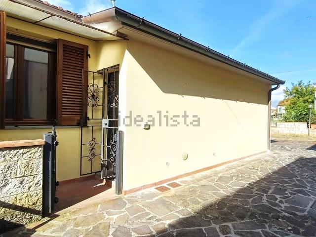Casa in vendita a Pistoia, Toscana