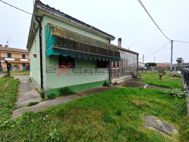 Casa in vendita a Cavarzere, Veneto