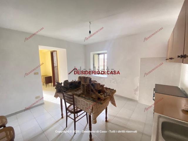 Casa in vendita a Sant'angelo Di Brolo, Sicilia