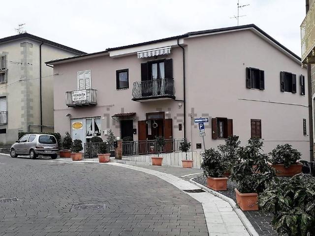 Casa in vendita a Manocalzati, Campania