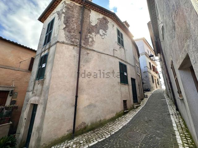Casa in vendita a Rocca Massima, Lazio