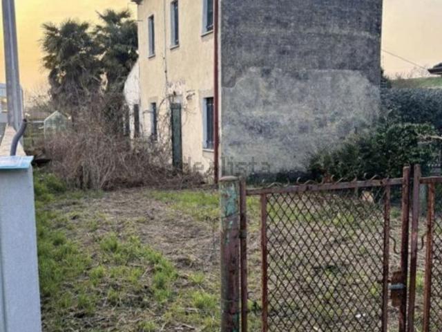 Casa in vendita a Rovigo, Veneto