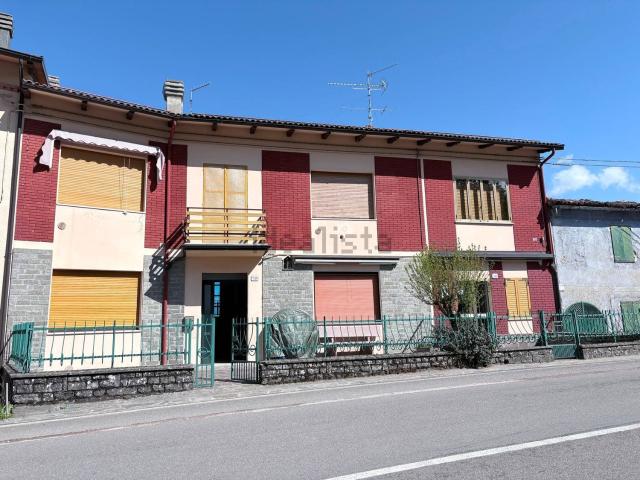 Casa in vendita a Unione dei comuni del Frignano, Lama Mocogno