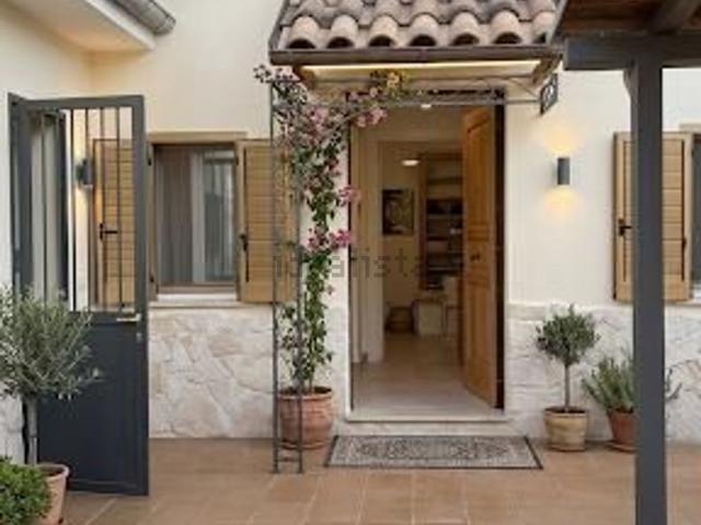 Casa in vendita a Scurcola Marsicana, Abruzzo