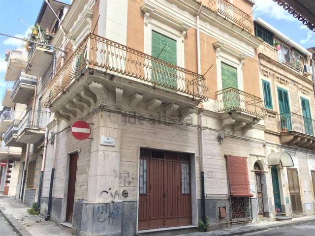 Casa in vendita a Scordia, Sicilia