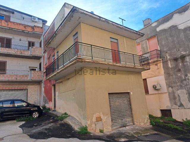 Casa in vendita a Lentini, Siracusa