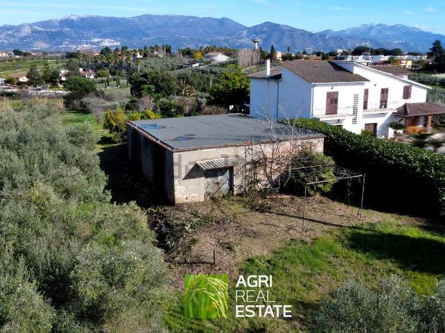 Casa in vendita a Cisterna Di Latina, Lazio
