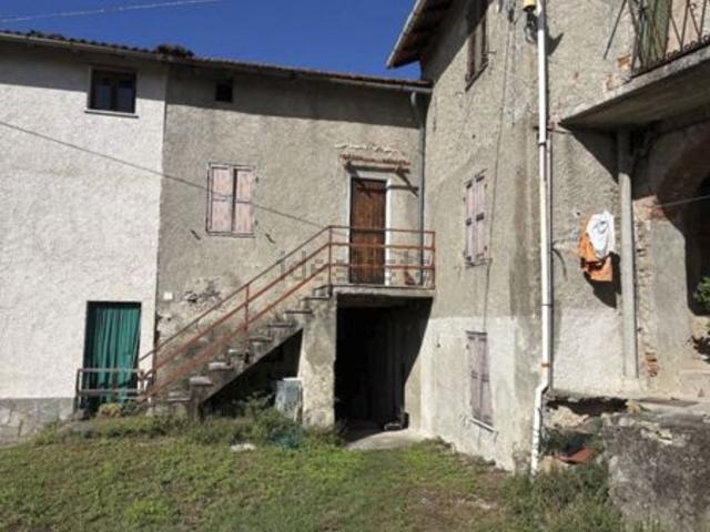 Casa in vendita a Piemonte, Alessandria