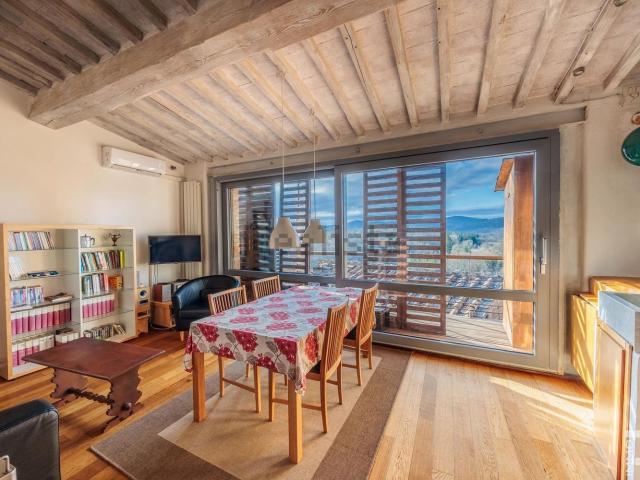 Casa in vendita a Monticiano, Toscana