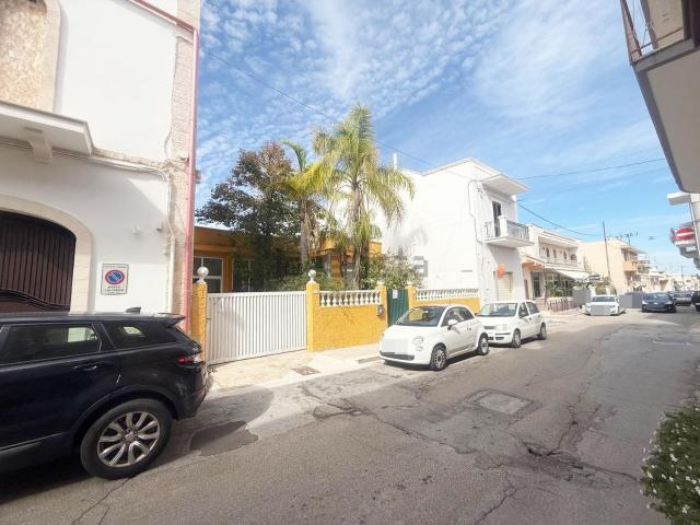 Casa in vendita a Puglia, Brindisi