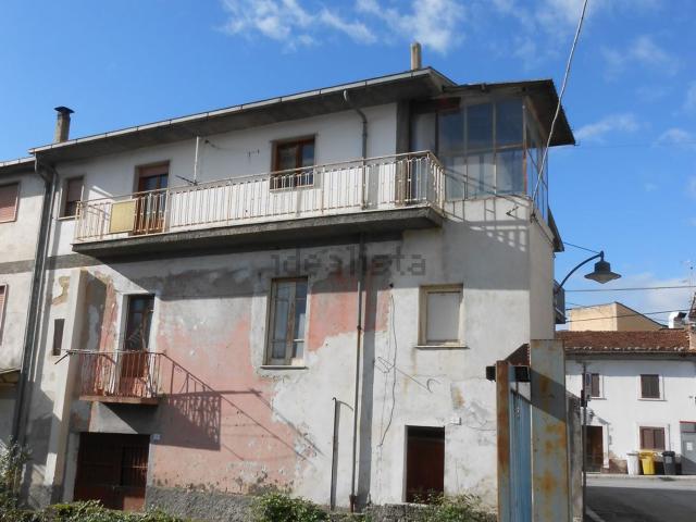 Casa in vendita a Celano, Abruzzo