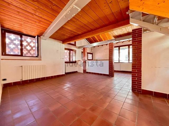 Casa in vendita a Casirate d'Adda, Bergamo