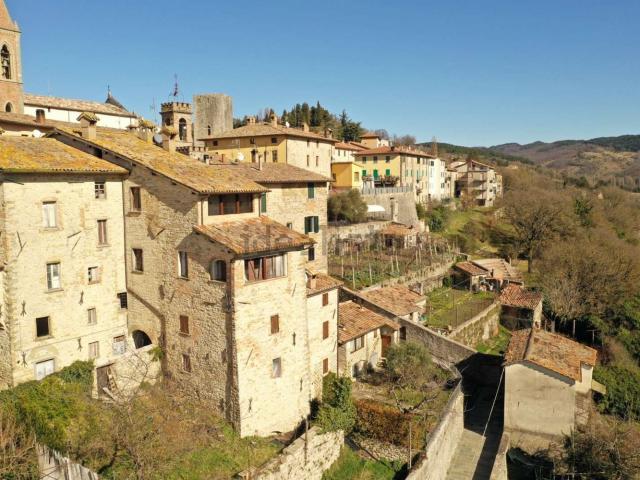 Casa in vendita a Pietralunga, Umbria