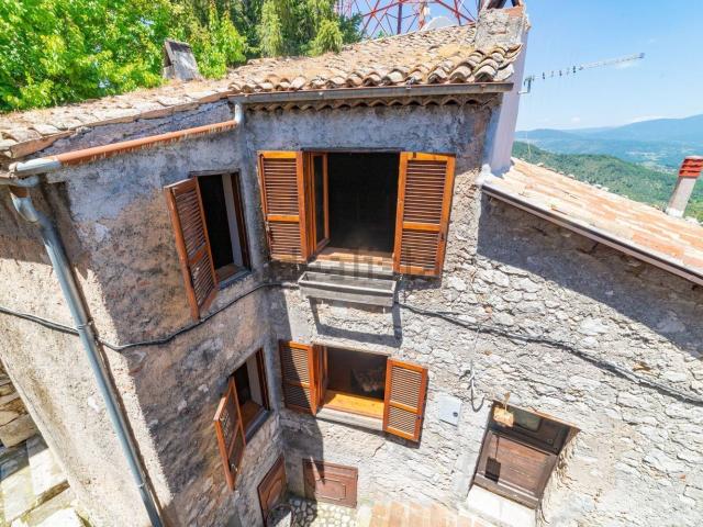 Casa in vendita a Fumone, Lazio