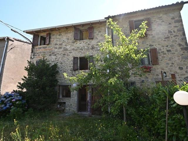 Casa in vendita a Unione dei Comuni Montani Amiata Grossetana, Santa Fiora