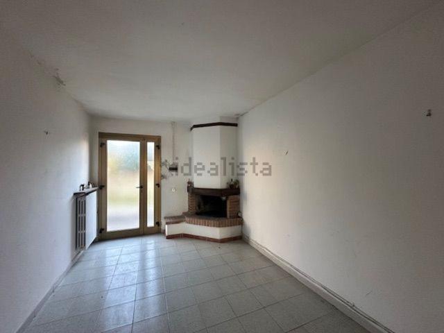 Casa in vendita a Sottili, Santa Maria A Monte