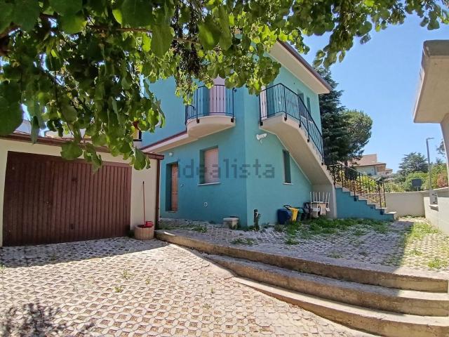 Casa in vendita a Chieti, Abruzzo