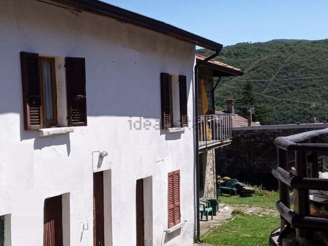 Casa in vendita a Ferriere, Reggio Emilia