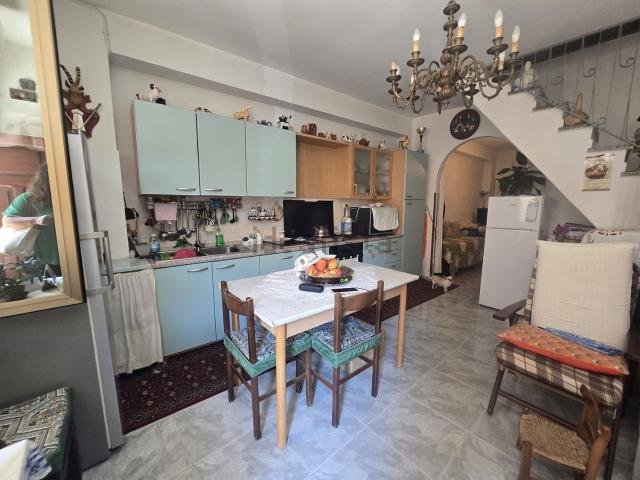 Casa in vendita a Carmine, Calabria