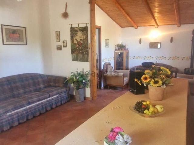 Casa in vendita a Belpasso, Sicilia