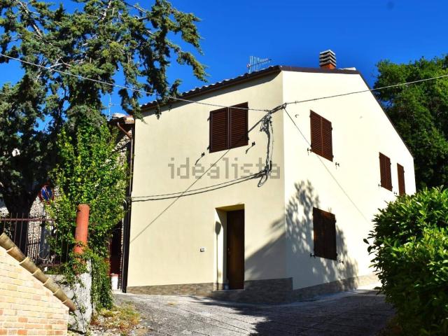 Casa in vendita a Marche, Fermo