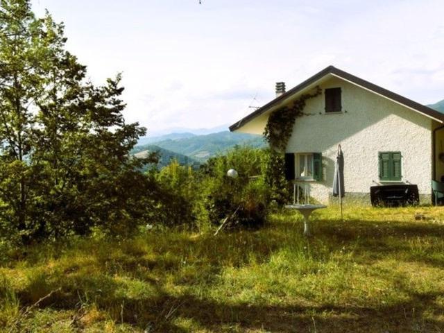 Casa in vendita a Varese Ligure, Liguria