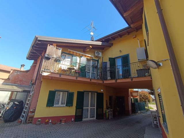 Casa in vendita a Piemonte, Novara