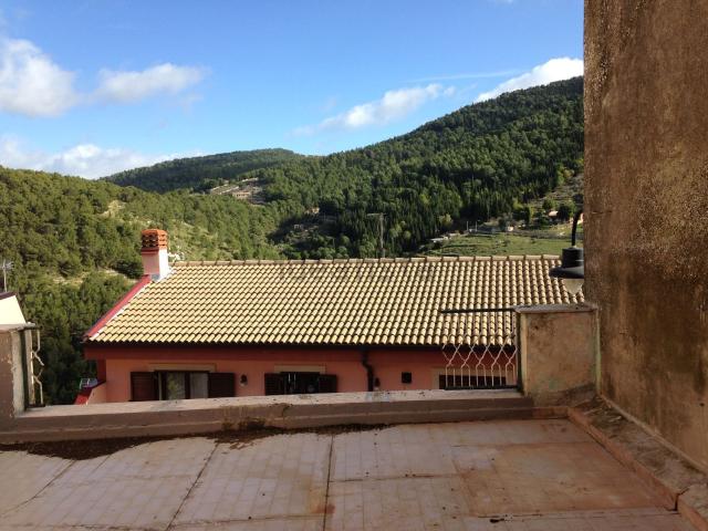 Casa in vendita a Chiaramonte Gulfi, Ragusa