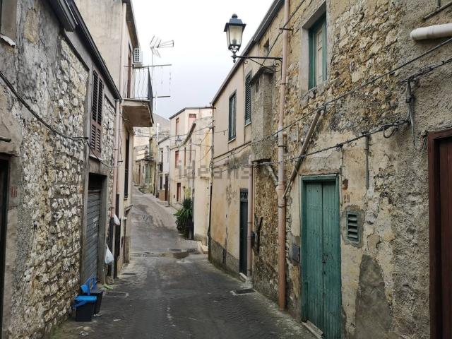 Casa in vendita a Giuliana, Sicilia
