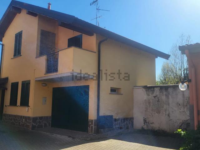 Casa in vendita a Casorate Primo, Lombardia