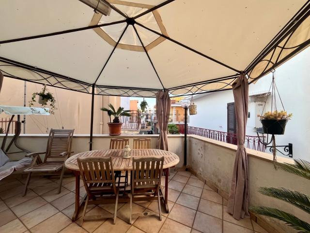 Casa in vendita a Puglia, Bari