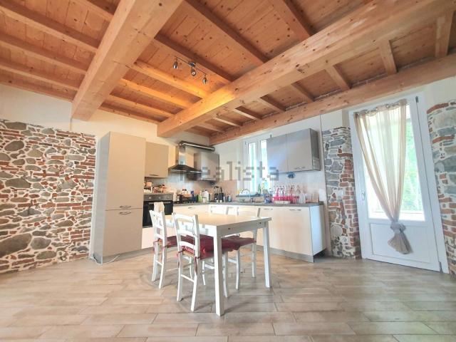 Casa in vendita a Lammari, Capannori