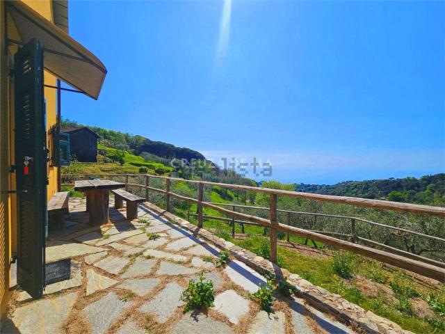 Casa in vendita a San Lorenzo Della Costa, Liguria
