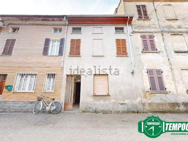 Casa in vendita a Piemonte, Alessandria