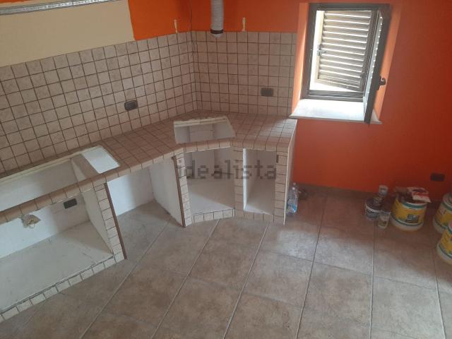 Casa in vendita a Pescocanale, Capistrello