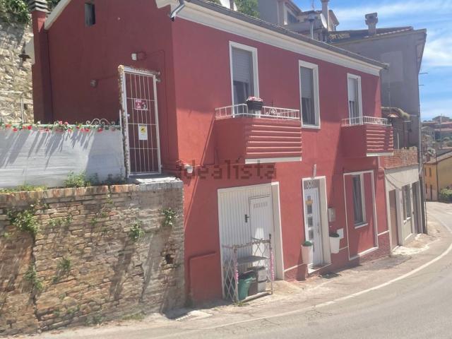 Casa in vendita a Sant'Agostino, Marche