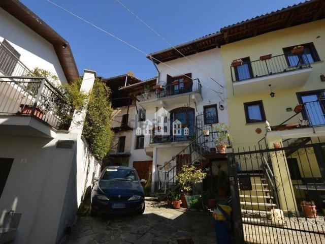 Casa in vendita a Val di Chy, Piemonte