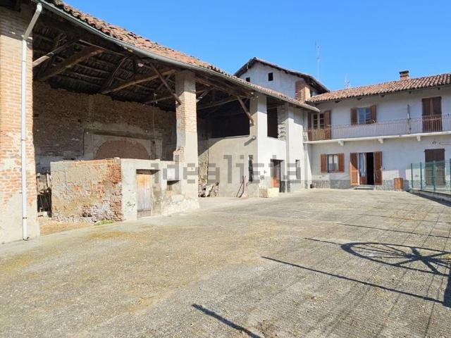 Casa in vendita a Castelrosso, Piemonte