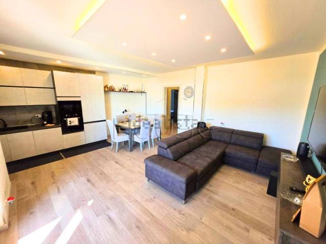 Casa in vendita a Monte San Savino, Arezzo