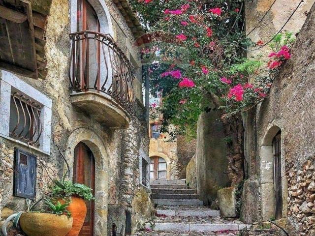 Casa in vendita a Forza D'agrò, Sicilia