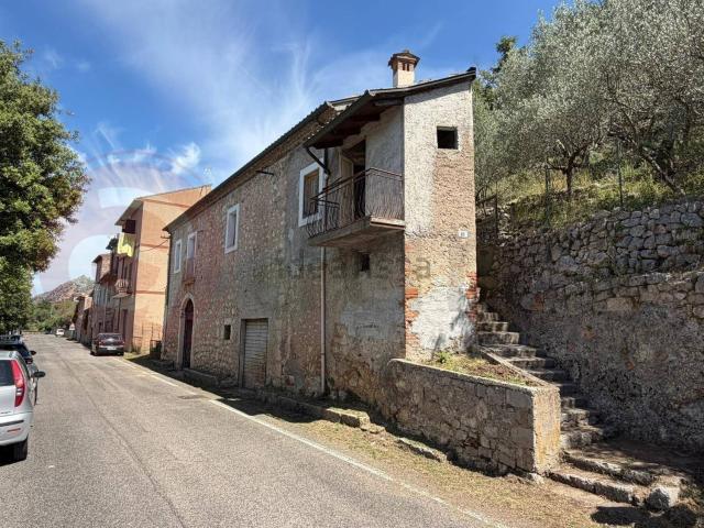 Casa in vendita a Castrocielo, Lazio