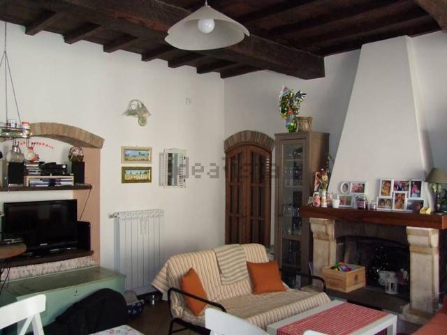 Casa in vendita a Caiano, Londa