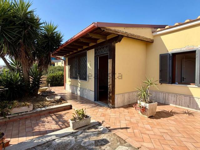 Casa in vendita a Zingarini, Roma Capitale