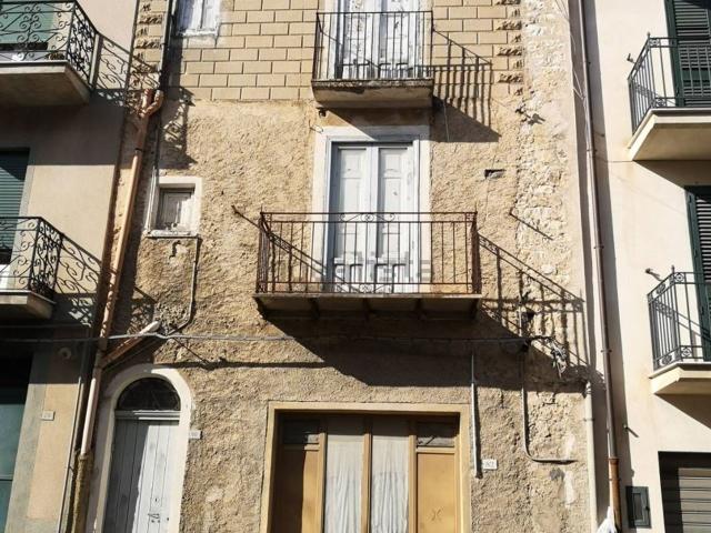 Casa in vendita a Chiusa Sclafani, Sicilia