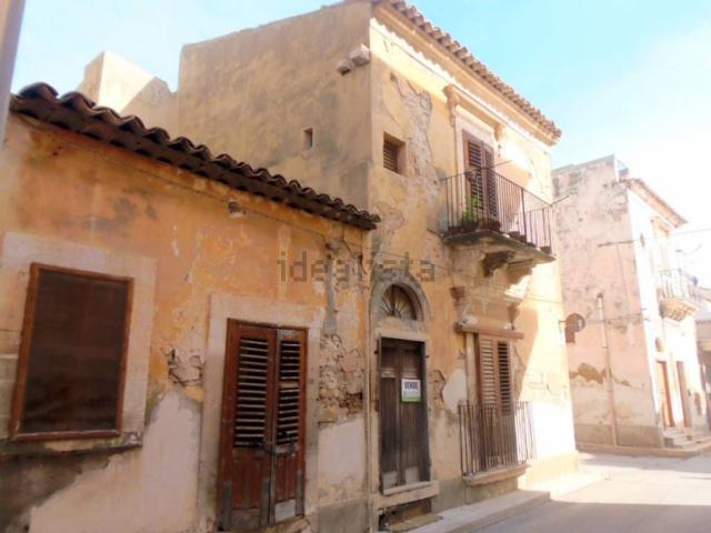 Casa in vendita a Santa Croce Camerina, Sicilia