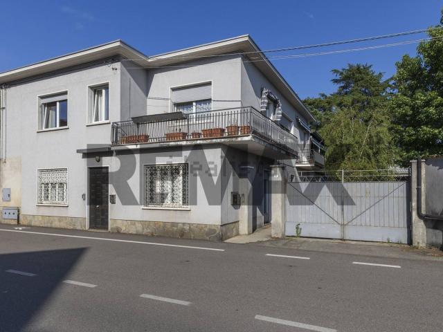 Casa in vendita a Lonate Pozzolo, Lombardia