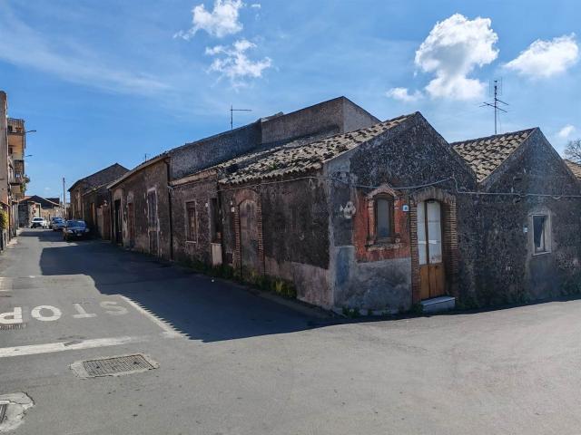 Casa in vendita a Belpasso, Sicilia