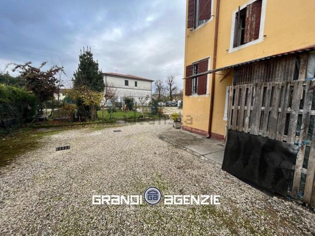 Casa in vendita a Varago, Maserada sul Piave